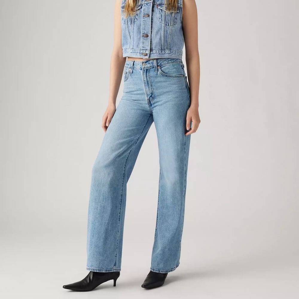 Levi's Ribcage Wide Leg Jean